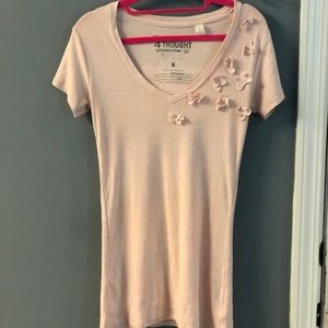 THREADS 4 THOUGHT light-pink organic tee, size S